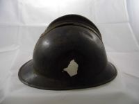 Adrianhelm Helm mit Granatbeschuß 2 Adrianhelm Helm mit Granatbeschuß 2